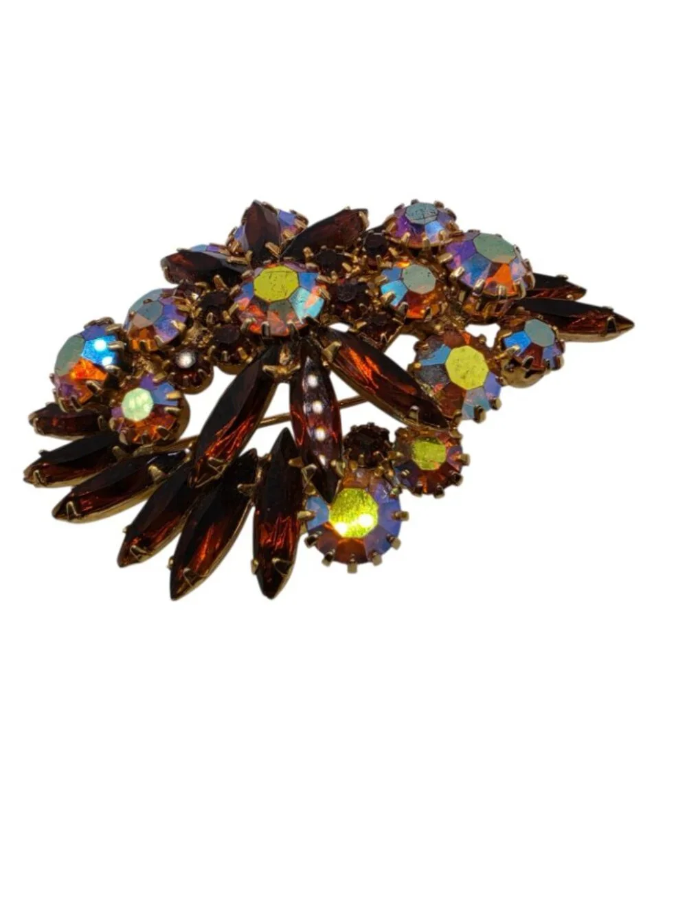 Juliana brand maker